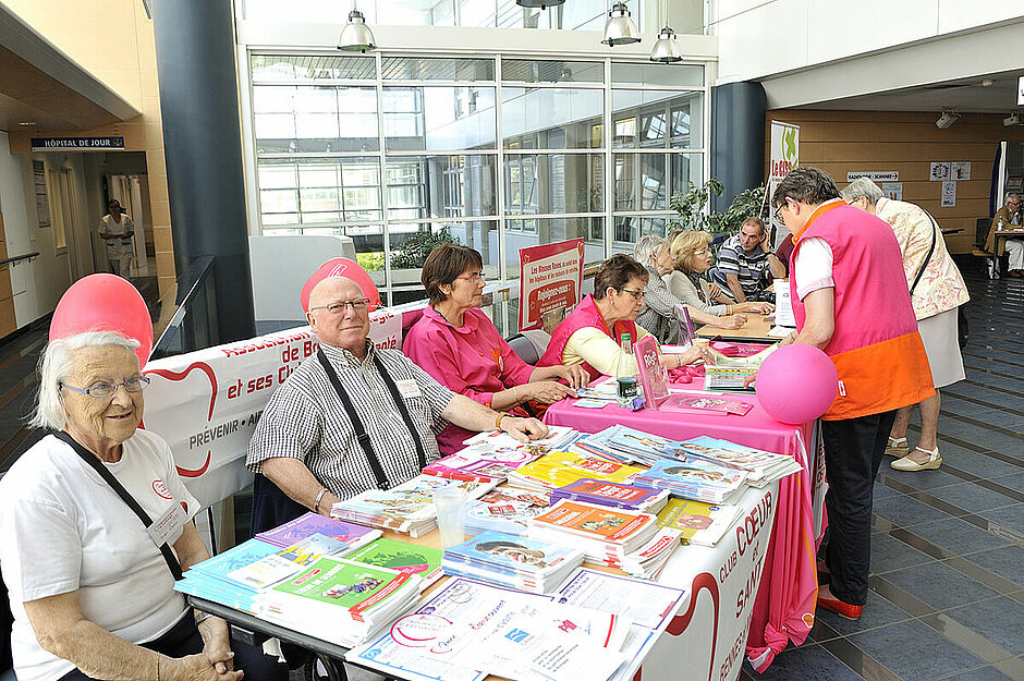 photo - stand information association